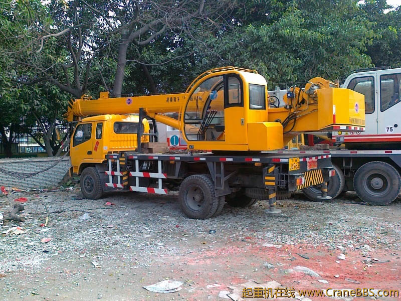20120207532.jpg