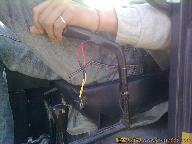 20120406852.jpg