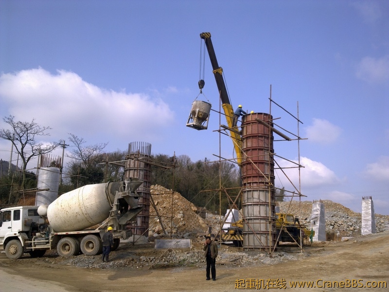 20120310562.jpg