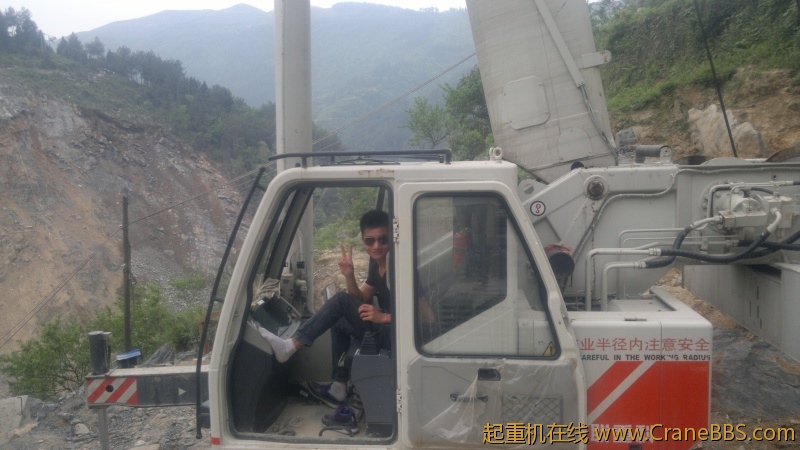 20120423764.jpg