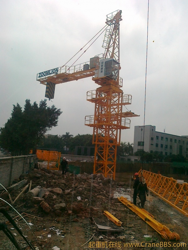20120317647F.jpg