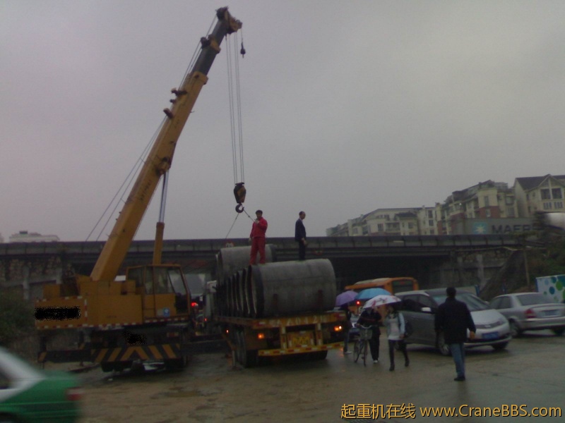 下雨，还5点才到，愁死了