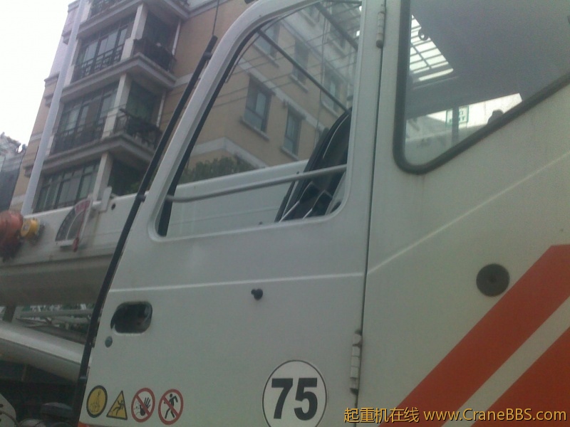 20120328733.jpg
