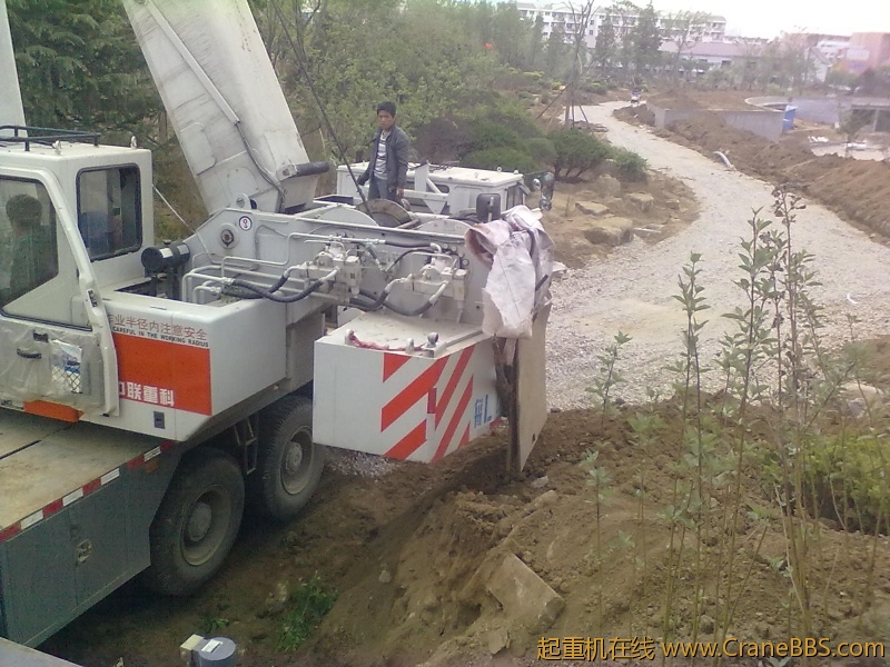 20120513908.jpg
