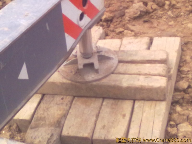 20120522966.jpg