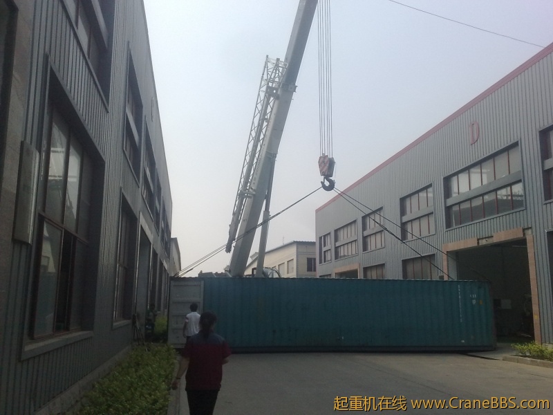 201206082189.jpg