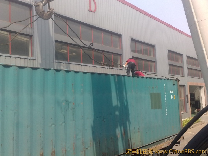 201206082187.jpg
