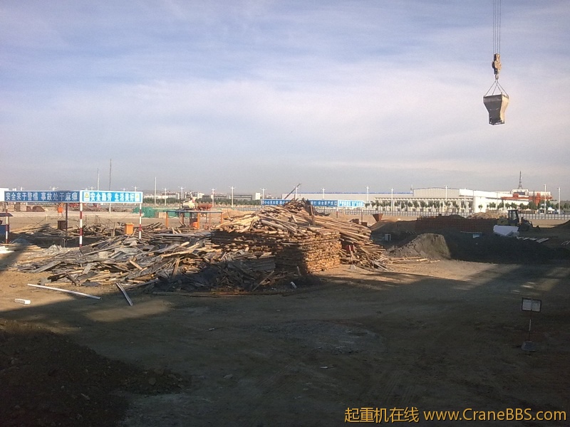   还是 远处的 马克托玛尼