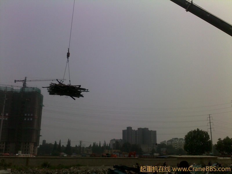 201206081313.jpg
