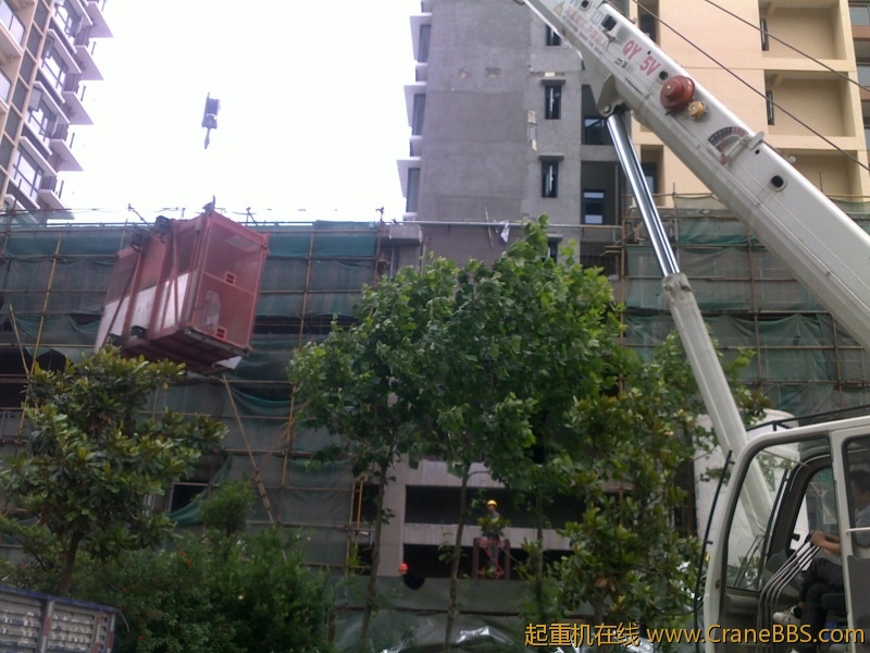 201206011266.jpg