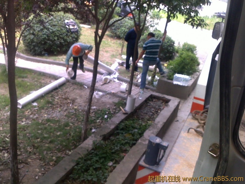 201205221224.jpg