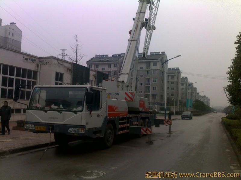 20120330749.jpg