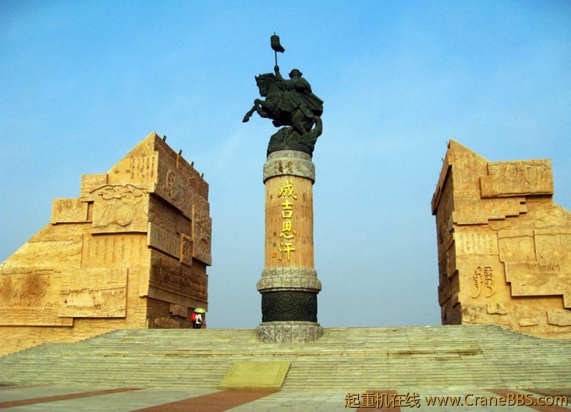 成吉思汗站立雕像落户吉林省松原市