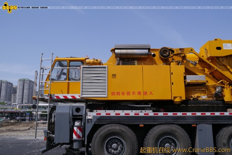 [LIEBHERR][LTM1500-8.1][010].jpg