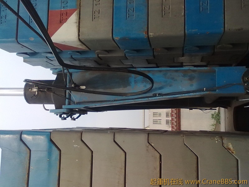 20120519960.jpg