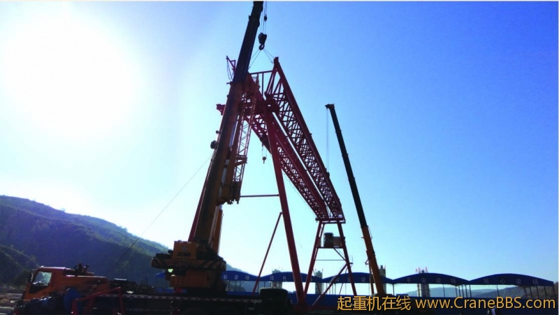 中南铁路通道临汾隰县吊装龙门架 160T、70T.jpg
