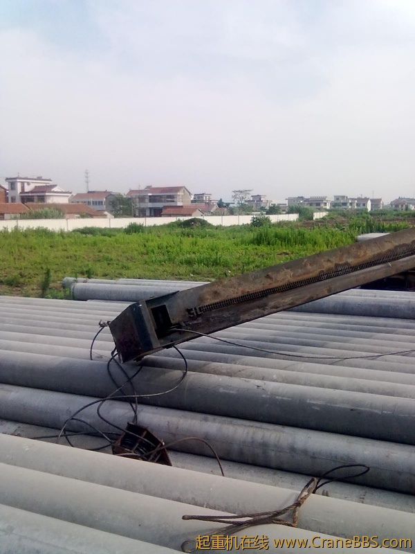 大臂真是硬没有弯