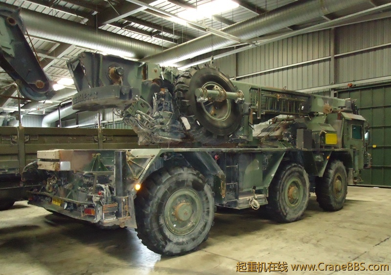 Liebherr3.JPG
