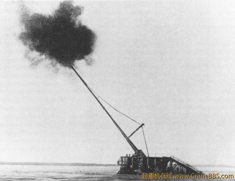 Paris_Gun_-_assembly_on_test_range_9.jpg