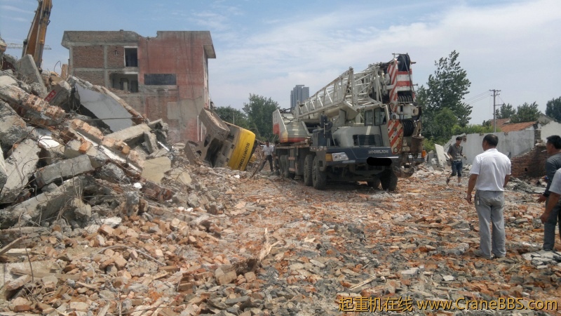 20120823464.jpg
