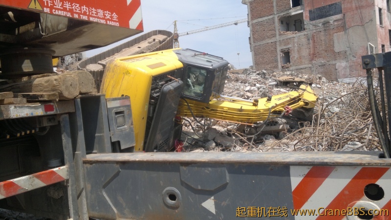 20120823469.jpg