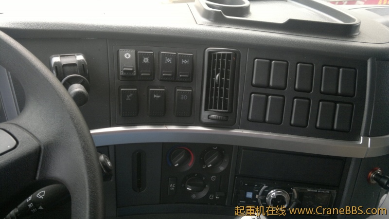 20120830573.jpg