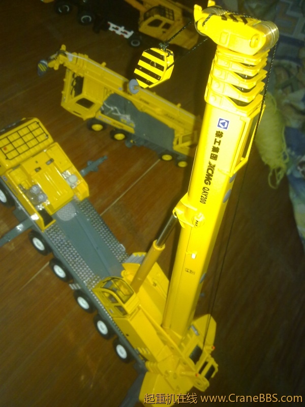 20120830784.jpg