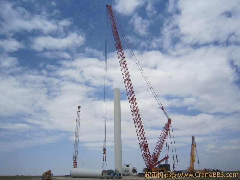 3兆瓦风机吊装现场
