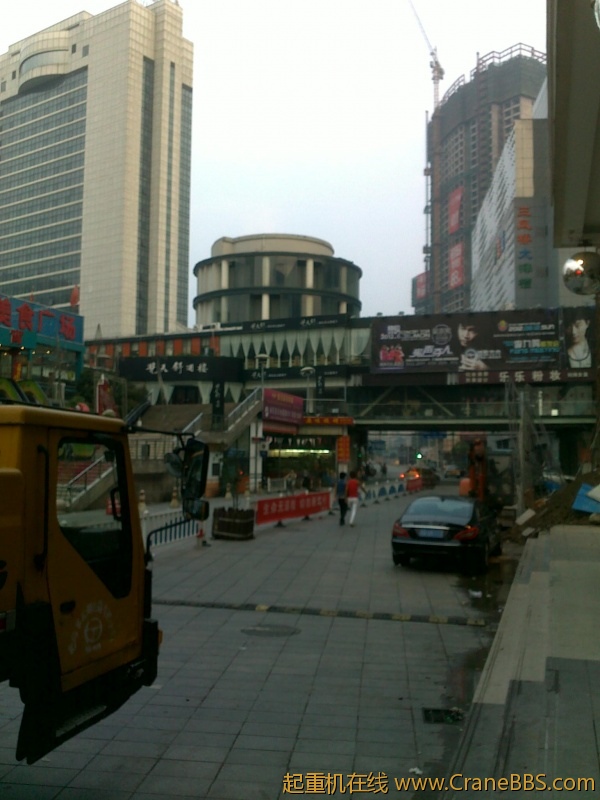 201208201598.jpg