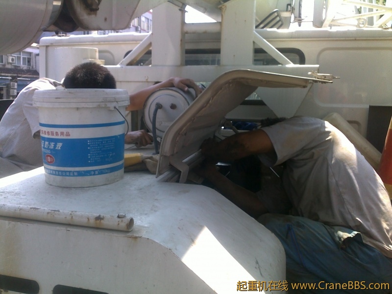 201209071875.jpg