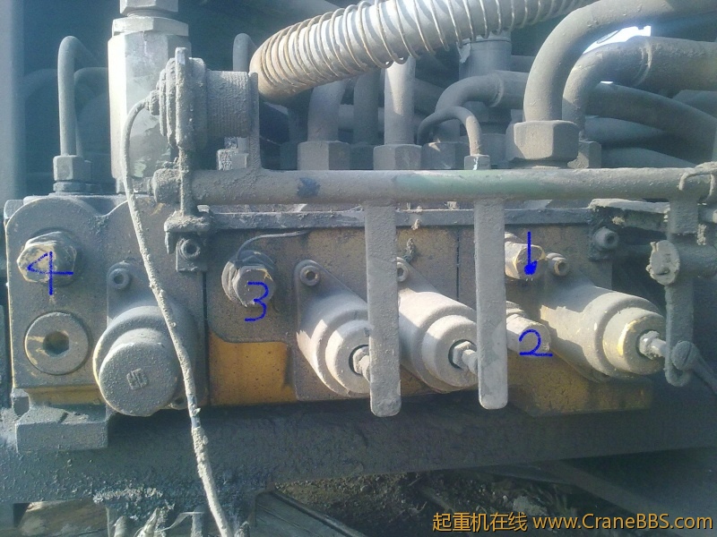 制动鼓调压阀是那一个