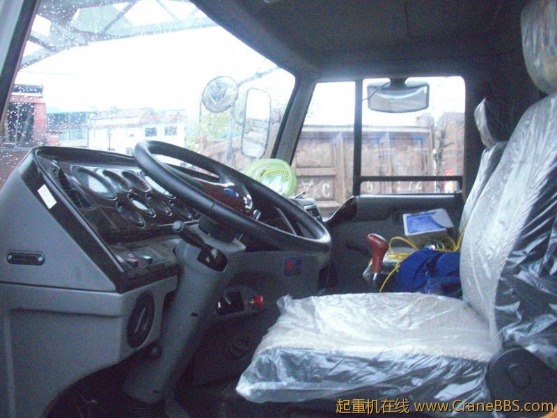 新车第4天就抬变速箱