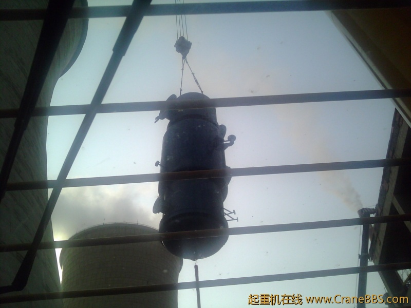 这个家伙10吨，提高18米，送12米