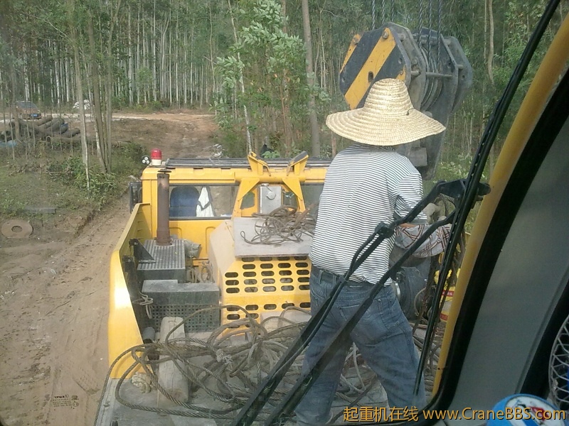 20121016523.jpg