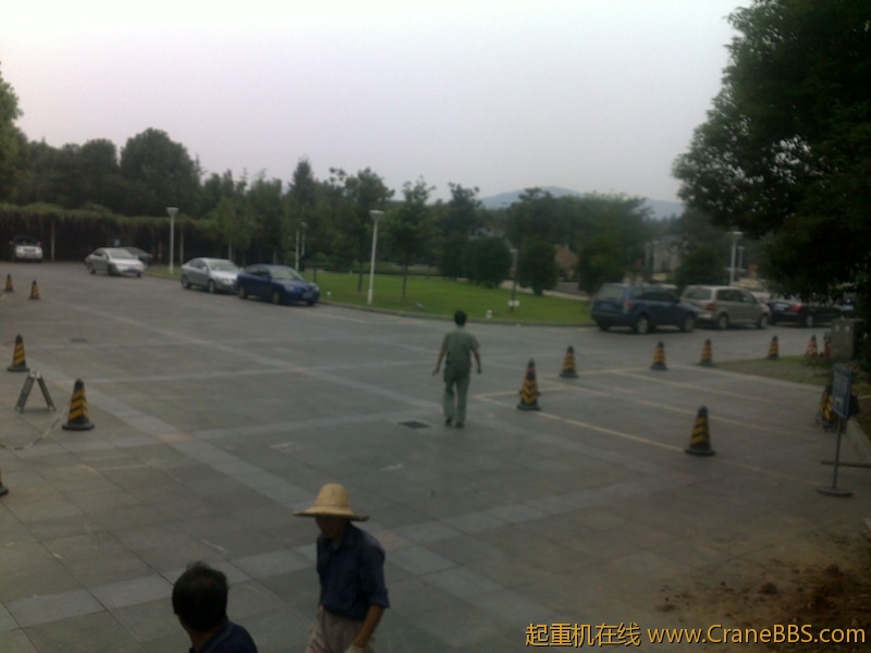 201209211678.jpg