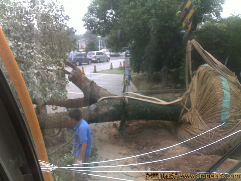 201209211679.jpg
