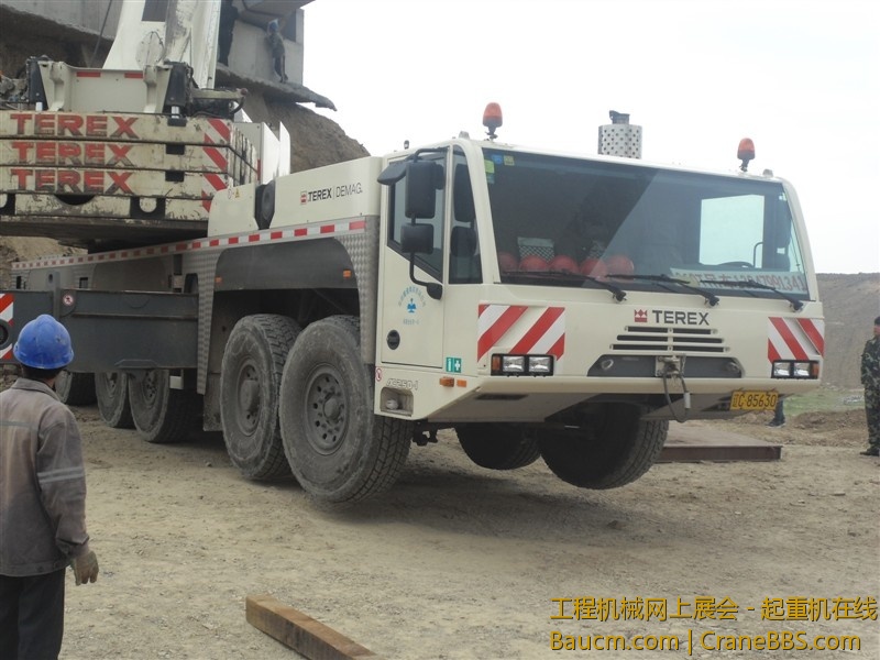 psbCAR6AJI7.jpg