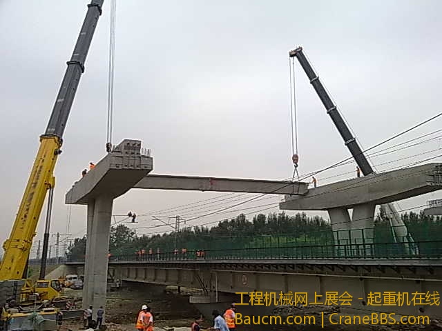 201207181366.jpg
