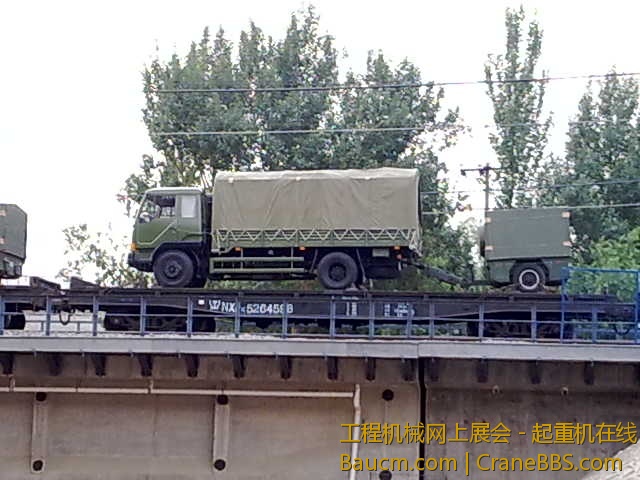 201207181381.jpg
