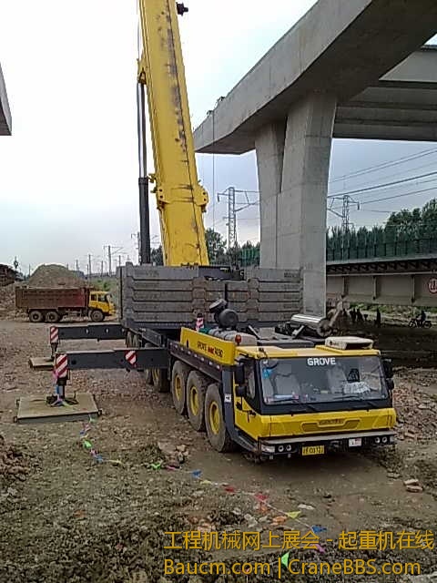 201207181383.jpg
