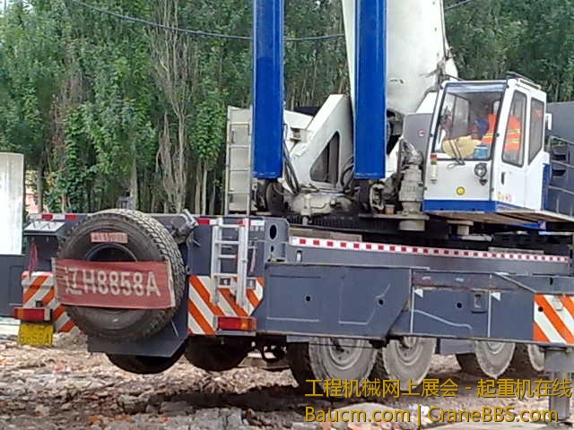 201207181399.jpg