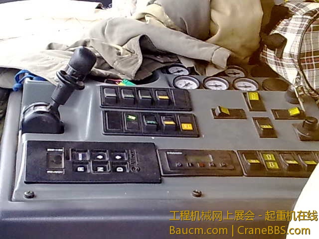201207181396.jpg