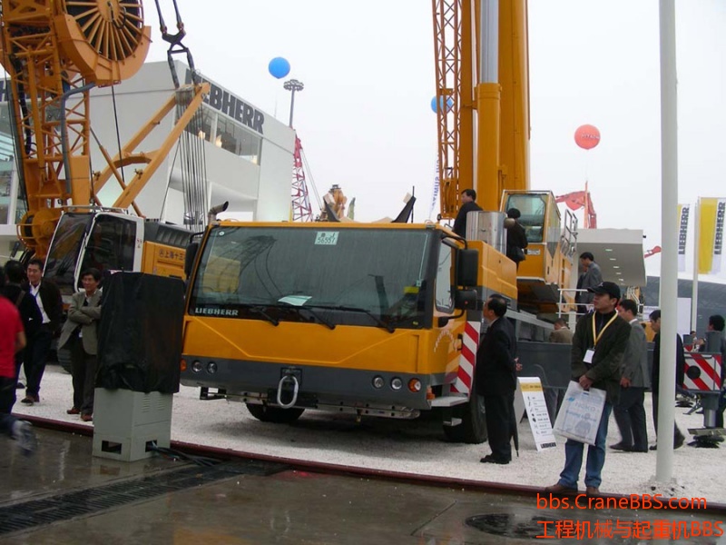 LTM1200_3.jpg