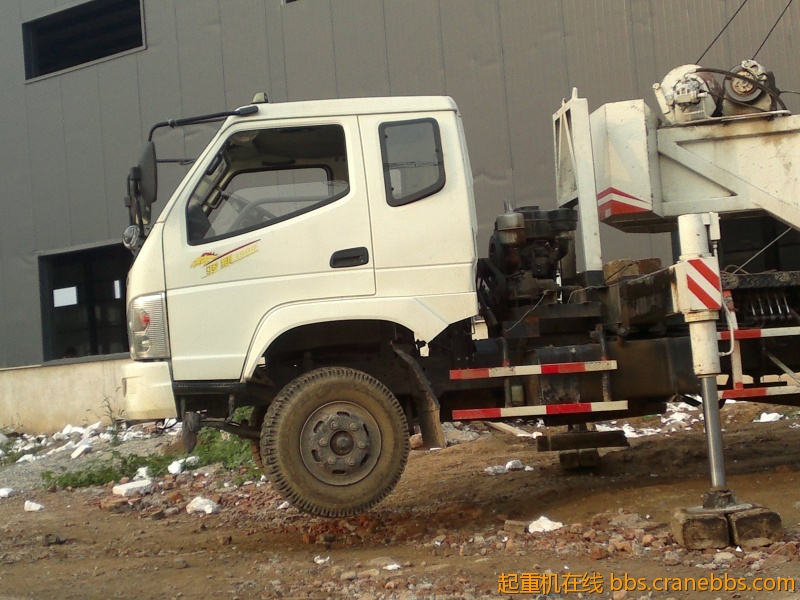 28匹单缸柴油机，省油。一天最多100元