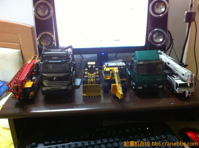 祝工程机械与起重机越办越好