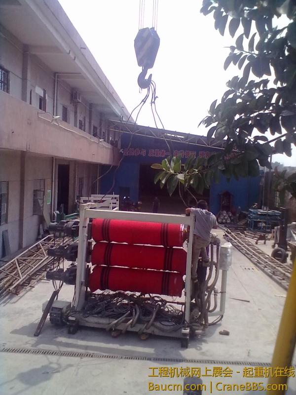 20120808297.jpg