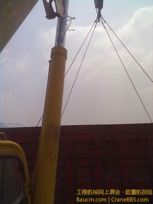 20120927372.jpg