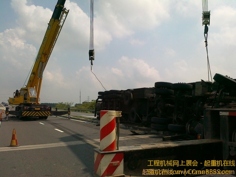 20110805458_jpg_thumb.jpg