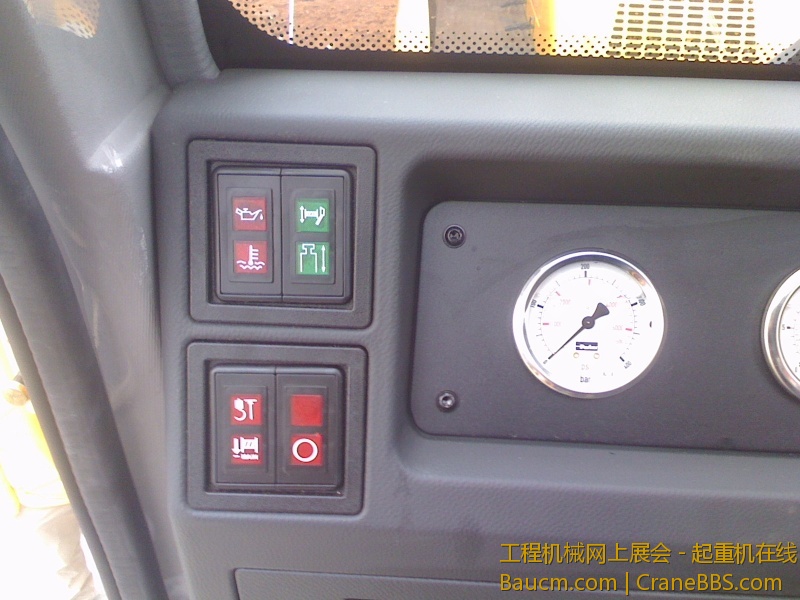 IMG0228082101.jpg