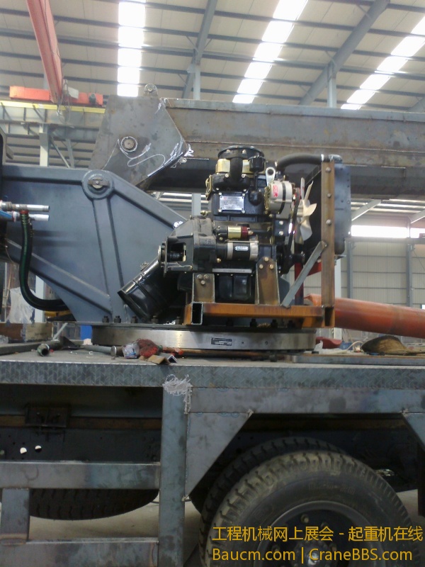 上车装的2135双缸柴油机!